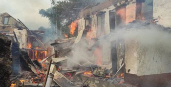आगलागीबाट दुई घर जलेर नष्ट, चार लाखकाे क्षति