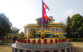 लुम्बिनी प्रदेश सरकार गठनका लागि एमालेका गिरीले दाबी पेश गर्दै